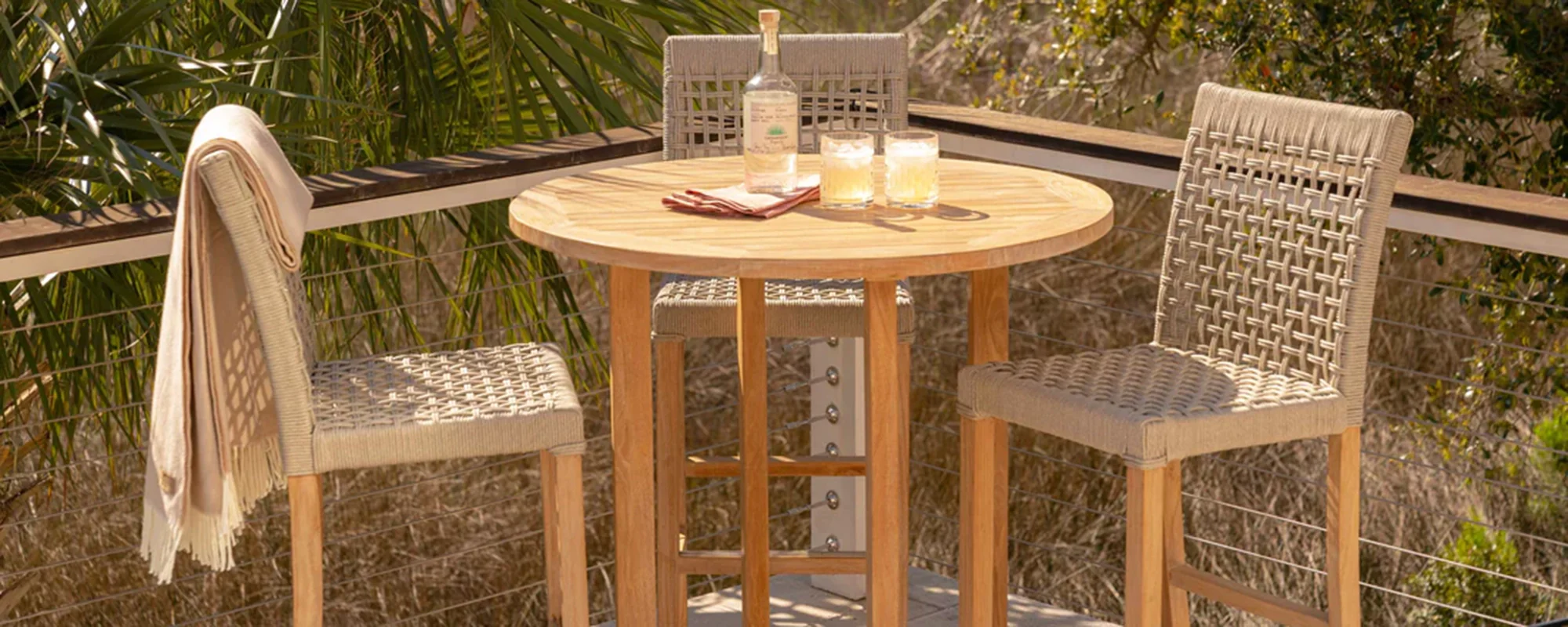 Elegance Barware 1 Elegance Barware -Elegance Barware BarTableDSKTP